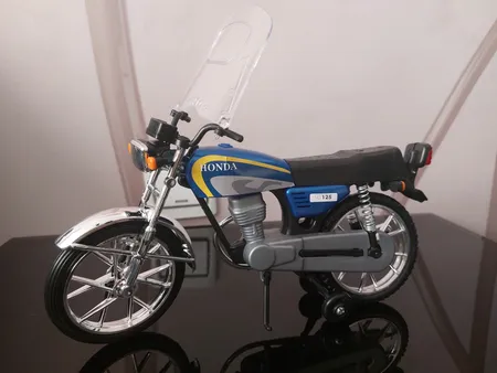 موتور بازی مدل HONDA CG 125