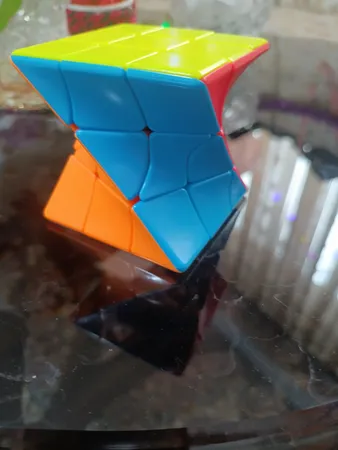 روبیک مدل استوانه پیچ خورده
