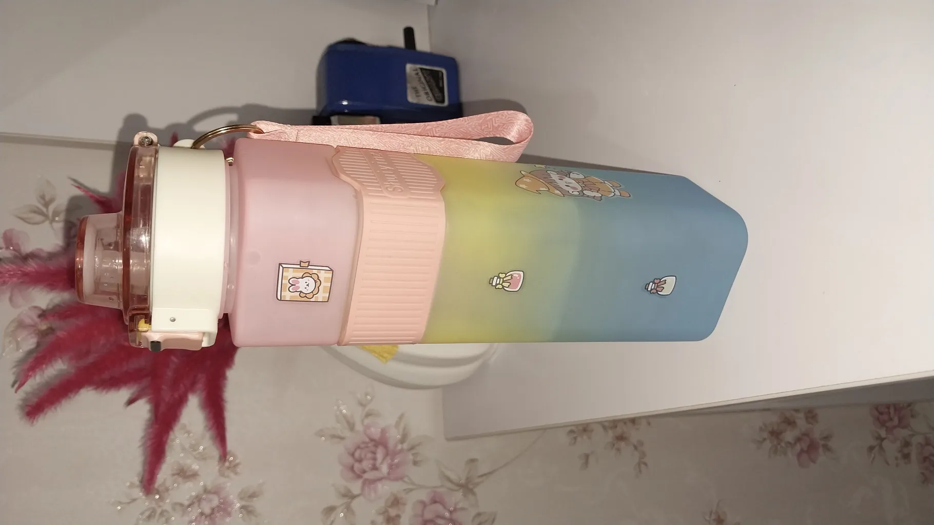 قمقمه مدل اکریلیک گنجایش 0.720 لیتر