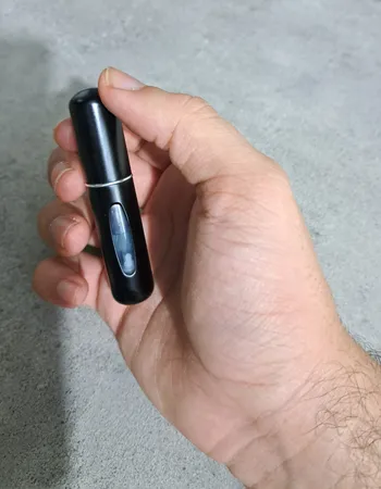 محفظه نگهداری عطر مدل Easy-Refill