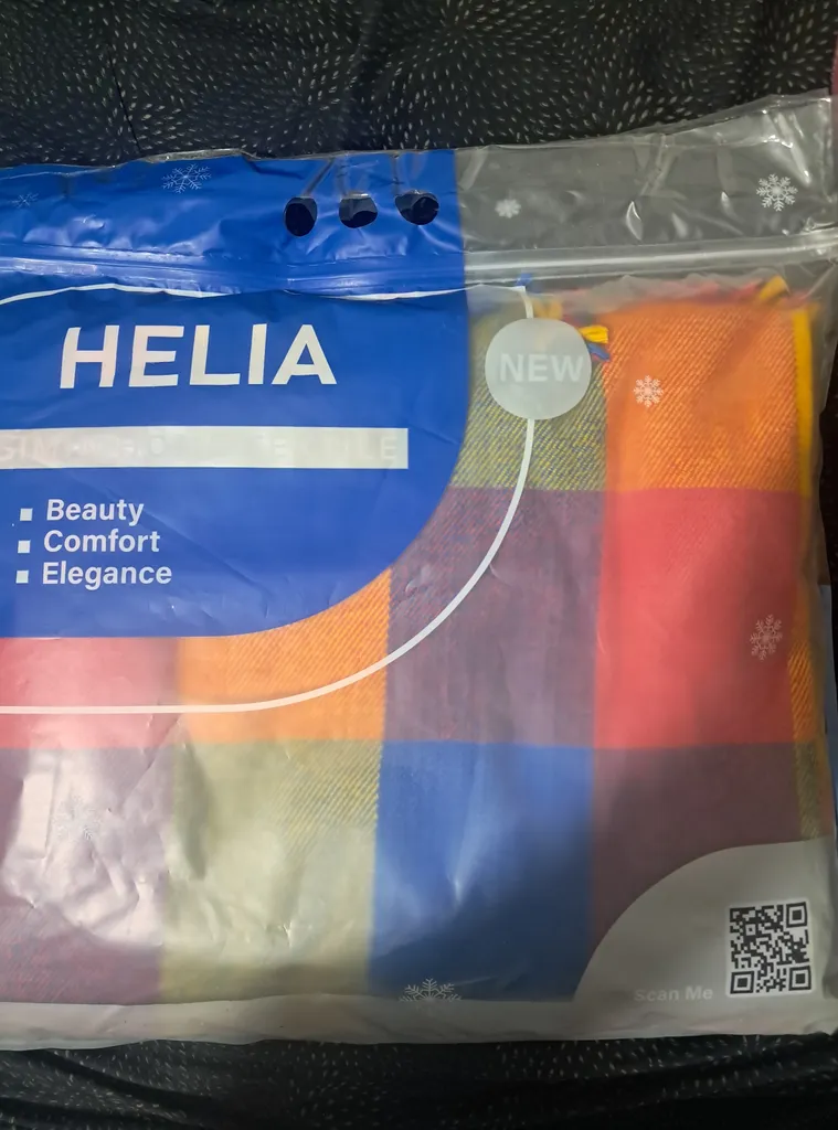 پتو مسافرتی سیمین مدل هلیا کد AR64 سایز 220x150 سانتی متر