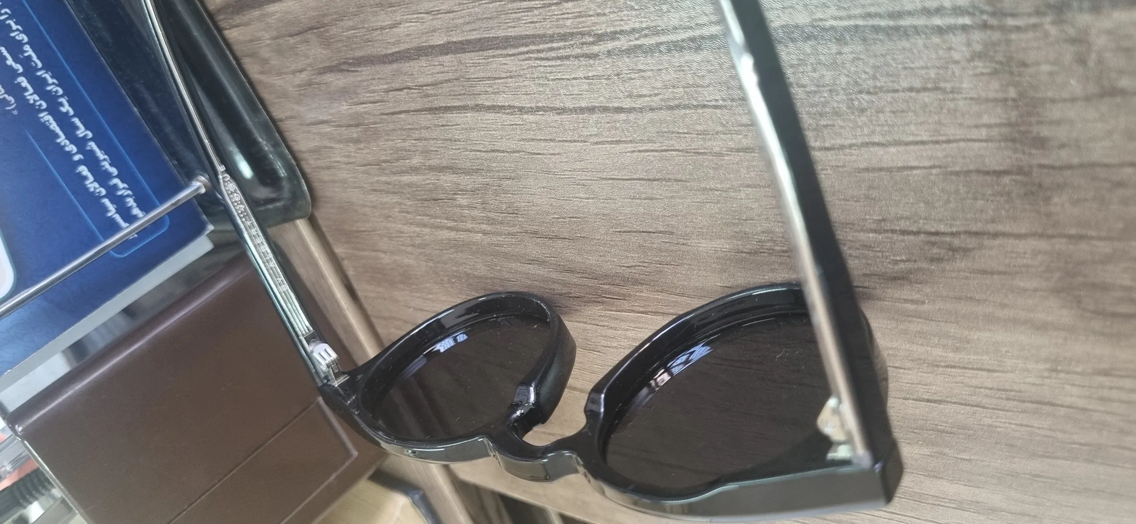 عینک آفتابی ویفر پلاریزه آلبرت وگ مدل S31102C1