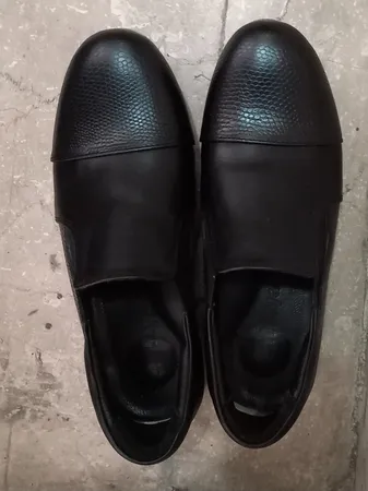 کفش طبی زنانه چرم عطارد مدل  چرم طبیعی کد SH82