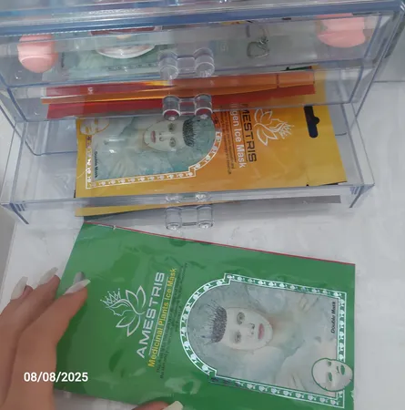 ماسک صورت آمستریس مدل میوه ای وزن 25 گرم بسته 10 عددی