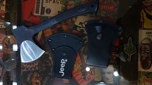 تجریه خرید تبر سفری جیپ مدل F-3000