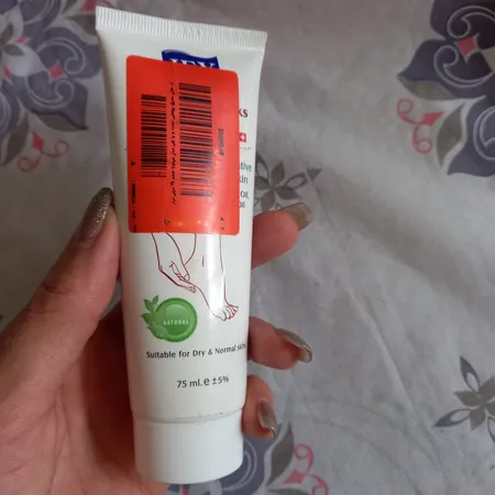 کرم ترک های عمیق پوستی دست و پا جی مدل میموزا حجم 75 میلی لیتر