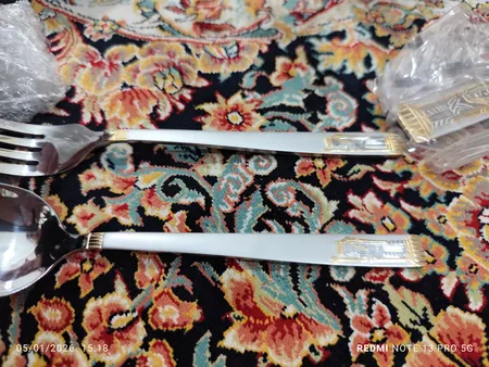 سرویس قاشق و چنگال 92 پارچه نیوهوم طرح هخامنش