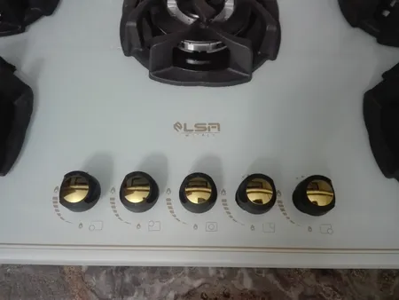 اجاق گاز صفحه ای السا استیل مدل G 525W