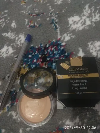 کرم پودر فشرده لیدی میکاپ شماره 1N حجم 20 میلی لیتر