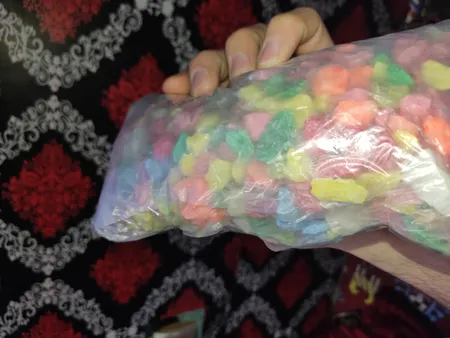 شن تزیینی آکواریوم مدل SAND-05 وزن 1 کیلوگرم