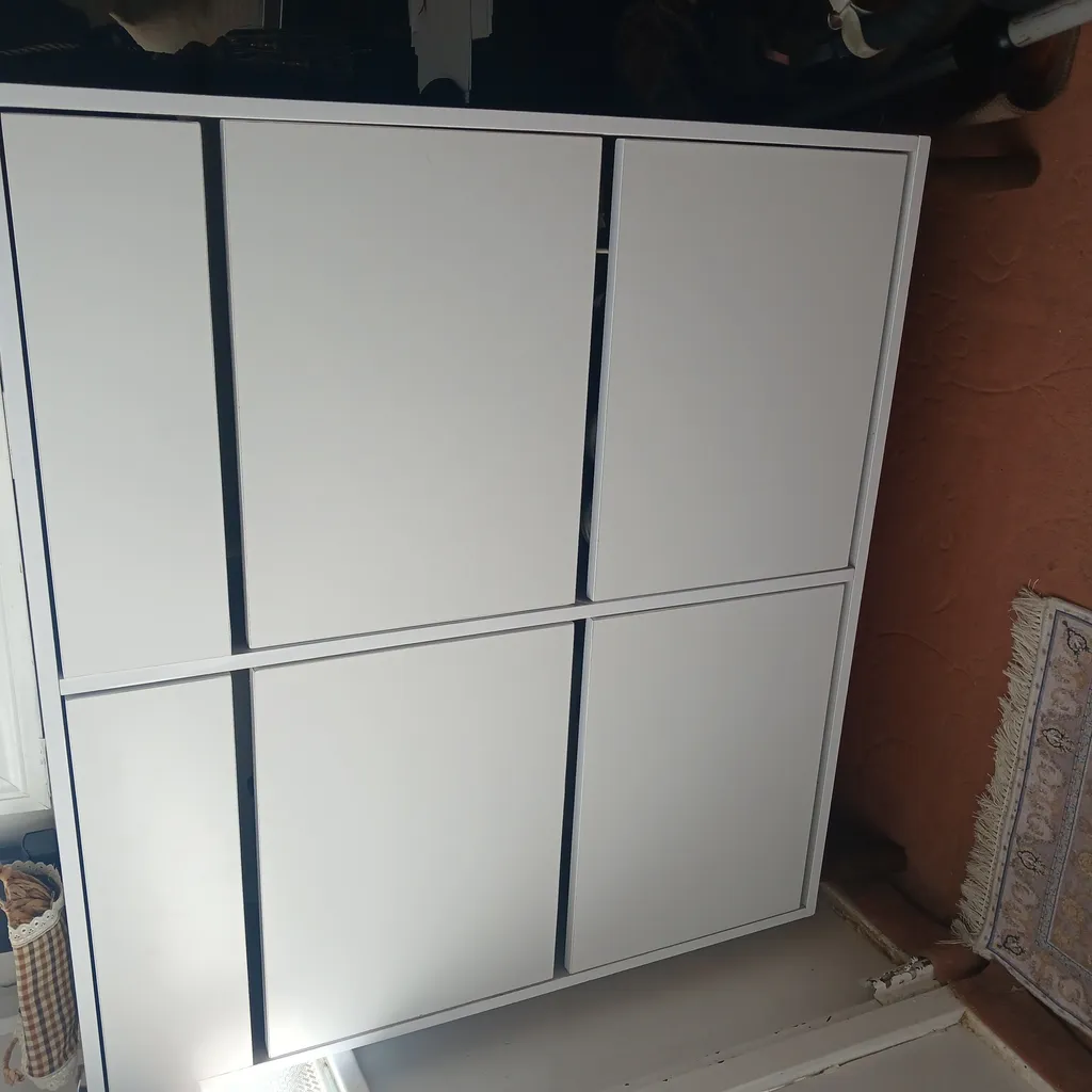 جاکفشی مدل داشبوردی E984K