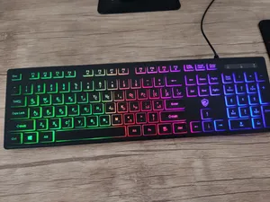 تجریه خرید کیبورد گیمینگ بیاند مدل BGK-2010 سوئیچ ممبران، Full-Size، نورپردازی RGB