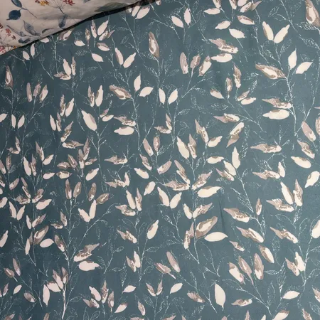 ملحفه مدل کشدوز ۹۰ یک نفره سایز 200×90 سانتی متر