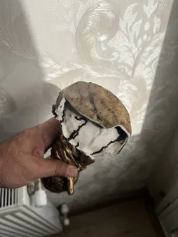 مجسمه انسان کره به دوش مدل 2 کد 020020110