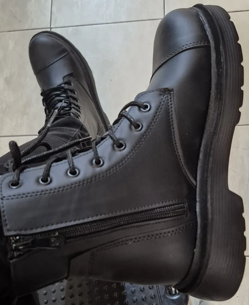 نیم بوت زنانه مدل زیپی آسان پوش BK.4073