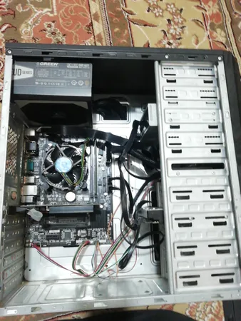 منبع تغذیه کامپیوتر گرین مدل GP580A-EUD