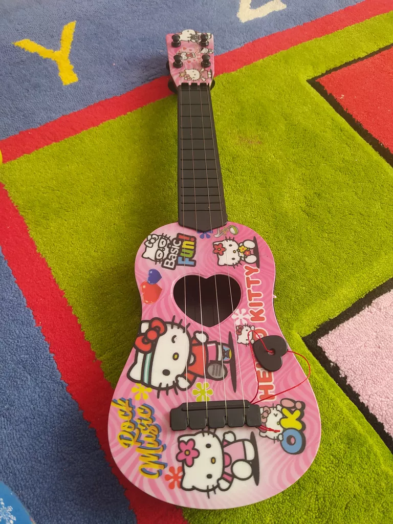 گیتار اسباب بازی میوزیک گیتار کد 890 طرح Hello Kitty