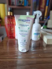 تجریه خرید ژل بهداشتی بانوان هیدرودرم مدل Whita Femme مقدار 150 گرم