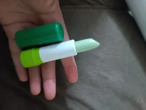 تجریه خرید بالم لب دیپ سنس مدل بامبو