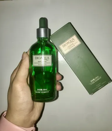 سرم پوست بایو آکوا مدل چای سبز حجم 100 میلی لیتر
