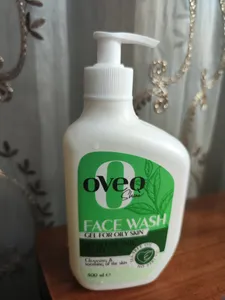 تجریه خرید ژل شست‌وشوی صورت اوک شاین مدل روغن درخت چای حجم 400 میلی‌لیتر