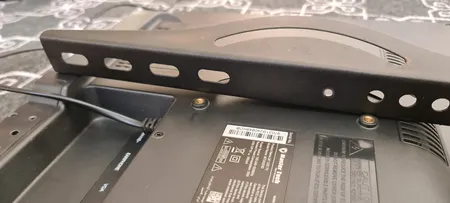 پایه دیواری تلویزیون مدل TAK43 مناسب برای تلوزیون 22 تا 43 اینچ