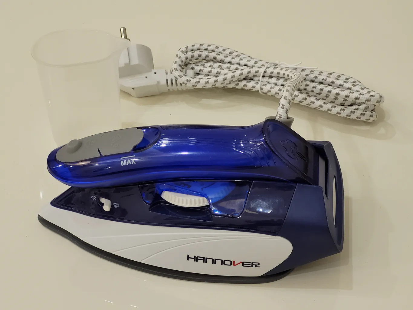 اتو مسافرتی هانوور مدل 1004