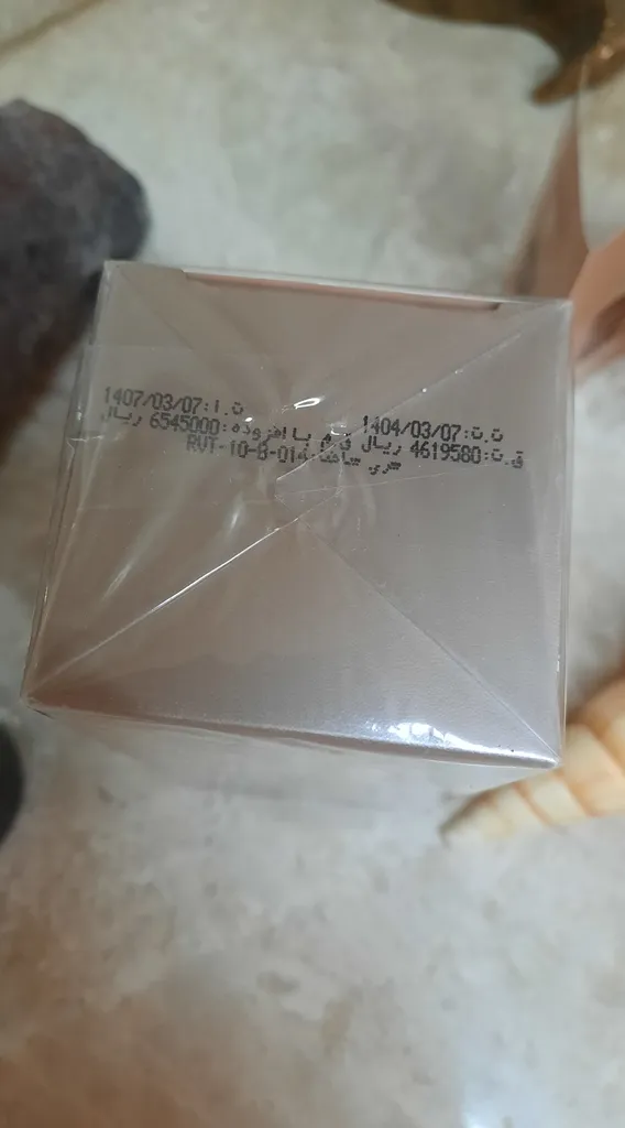 سرم ویتالیر مدل سرم رتینول حجم سازگار با نوع پوست میلی لیتر