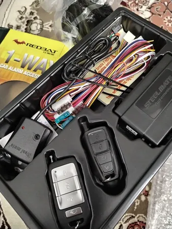 دزدگیر خودرو استیل میت مدل GRH/RX1000 -R5