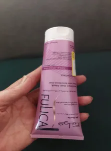 تجریه خرید ماسک مو فولیکا مناسب موهای شکننده و وزدار حجم100 میلی لیتر