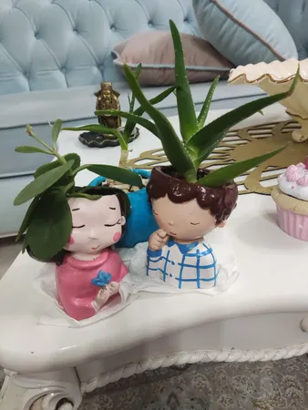 گلدان طرح دختر پاییزی مدل 277