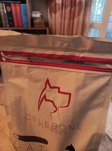 تجریه خرید غذای خشک گربه سلبن مدل Indoor Cat وزن 2.5 کیلوگرم