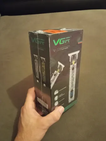 ماشین اصلاح موی سر و صورت وی جی ار مدل V-228