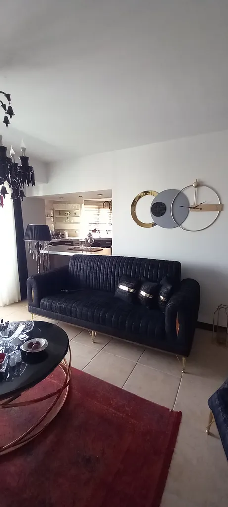 ساعت دیواری اِلِنسی مدل Sayan