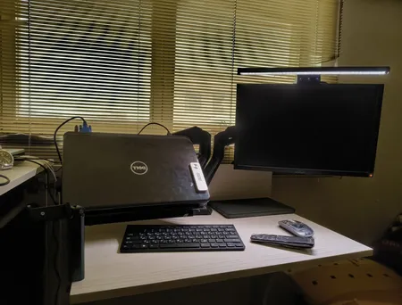 پایه نگهدارنده مانیتور ارگو مدل WLA004