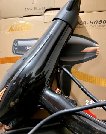 سشوار حرفه ای کایزر مدل MAX POWER