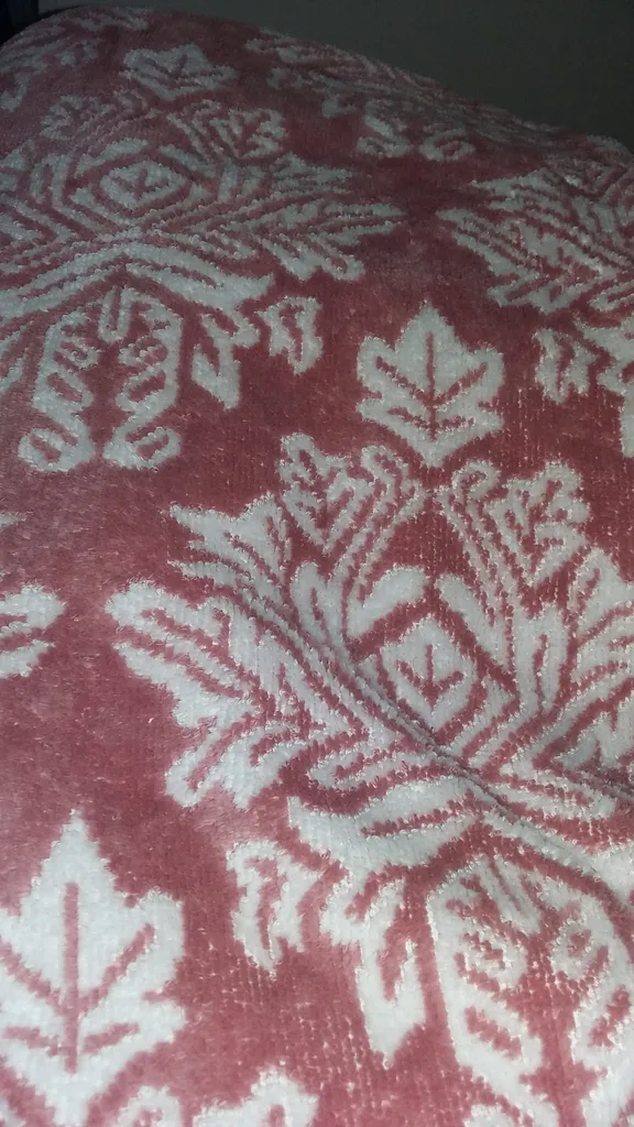 حوله حمام آذرریس تبریز مدل آیدا سایز 160x100 سانتی متر