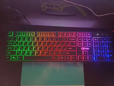 کیبورد و ماوس گیمینگ فاطر مدل CWR-7000B، سوییچ ممبران، Full-Size، نورپردازی RGB