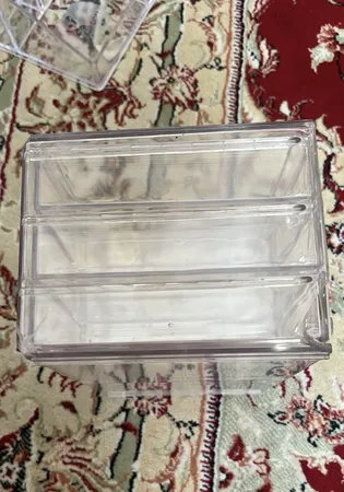 استند لوازم آرایشی مدل donya4