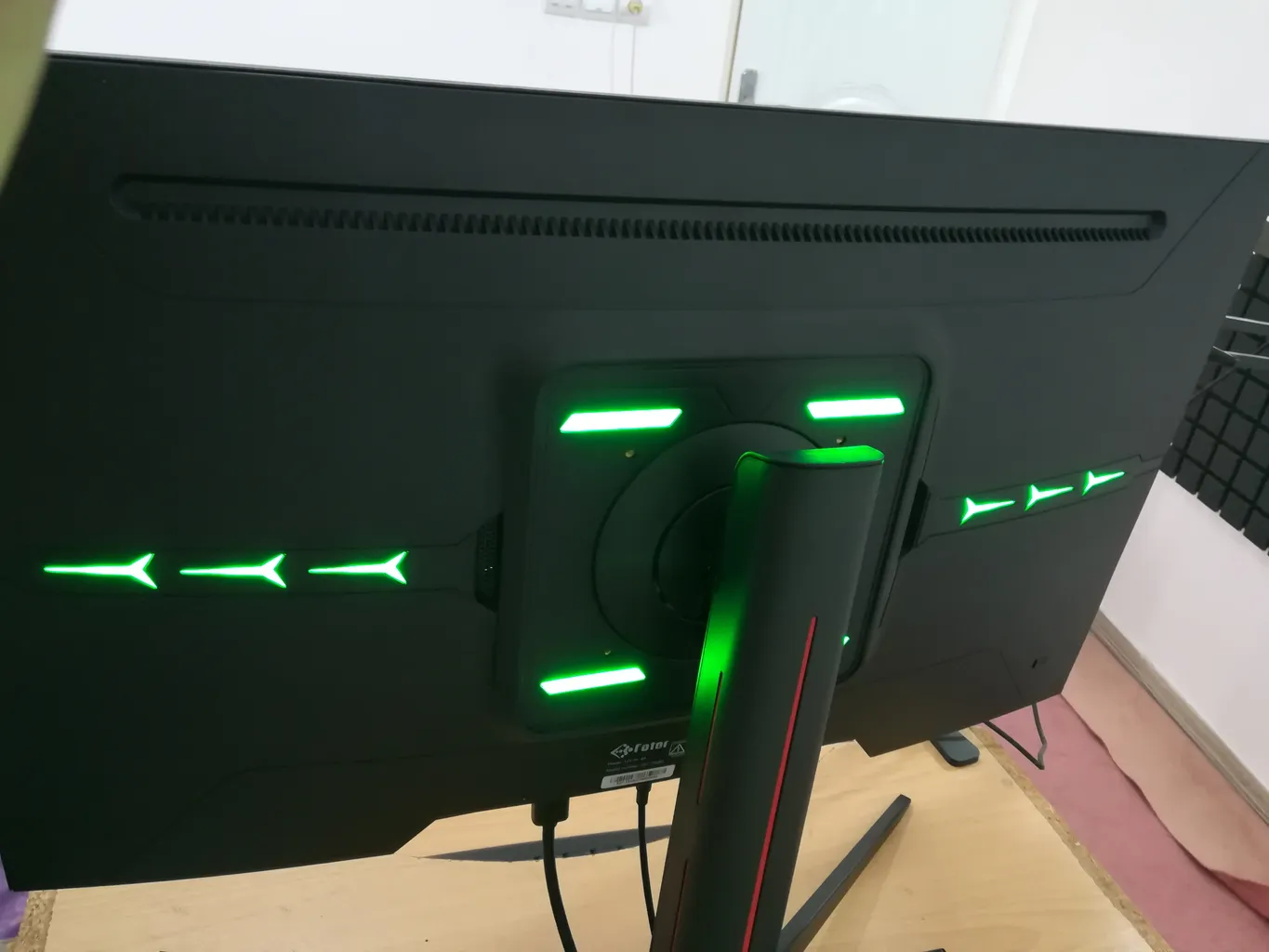 مانیتور فاطر مدل F27-165B2 سایز 27 اینچ