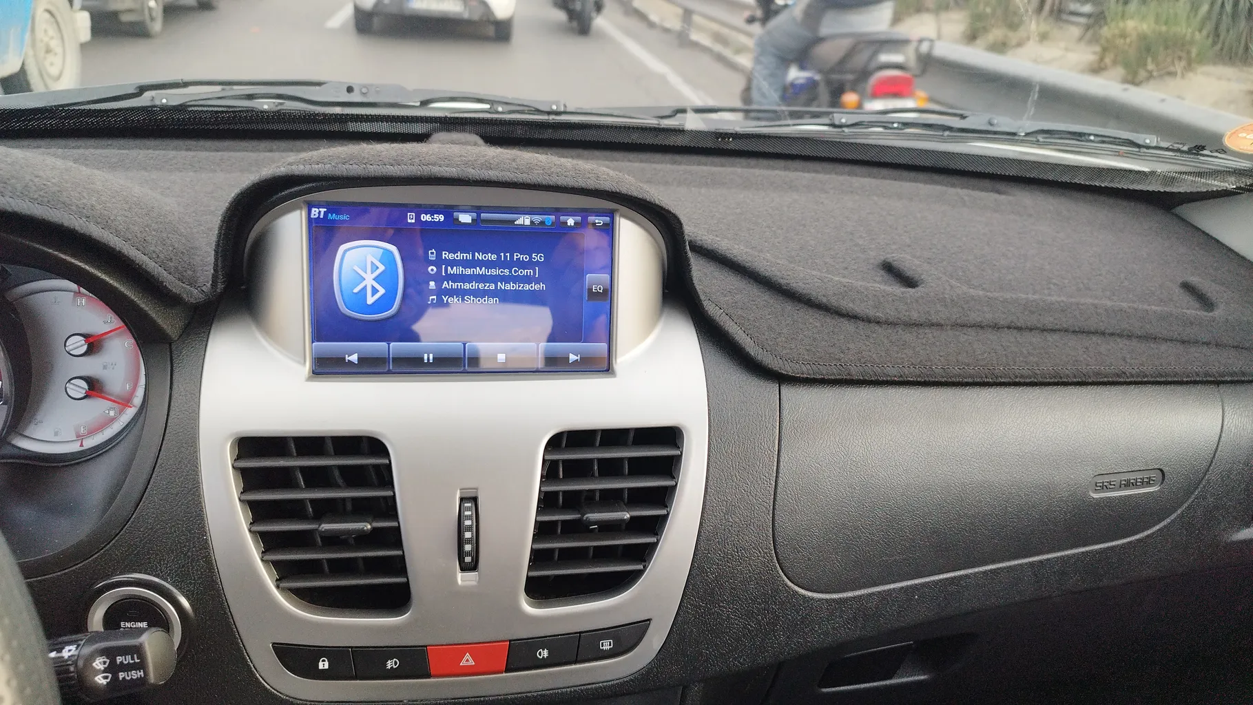 روکش داشبورد خودرو بابل کارپت مدل 009 مناسب برای کوییک مانیتور دار