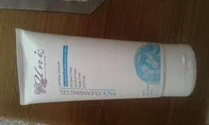 تجریه خرید ژل پاک کننده صورت یونی لد مدل Normal To Combination Skin حجم 200 میلی لیتر