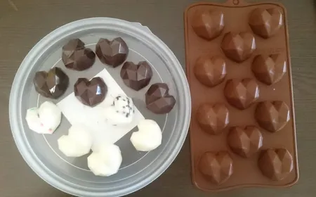 قالب شکلات طرح قلب اوریگامی کد 705