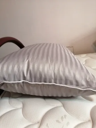 بالش مانیکاهوم مدل microfiber هتلی هالو