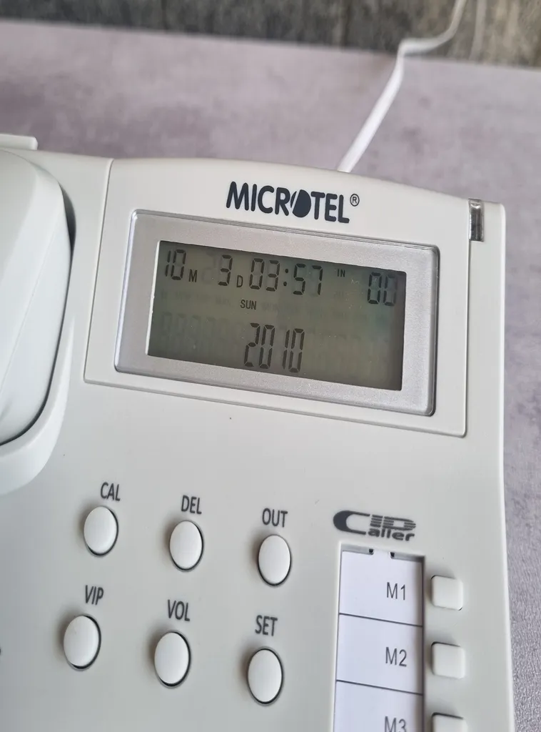 تلفن میکروتل مدل tsc880cid