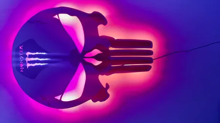 چراغ دیواری مدل اسکلت طرح مانستر