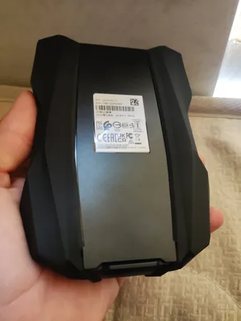 هارد اکسترنال ای دیتا مدل HD770G  ظرفیت یک ترابایت دارای رابط USB Type-A 3.2