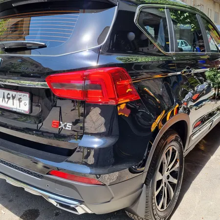 شامپو واکس براق کننده خودرو آبگینه مدل wash&wax حجم 500 میلی لیتر