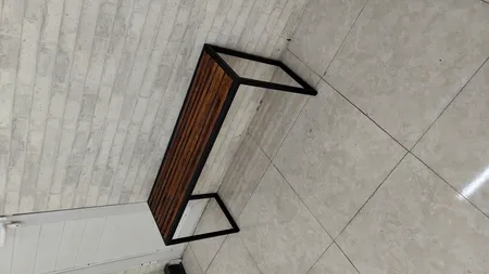 نیمکت مدل Pb2