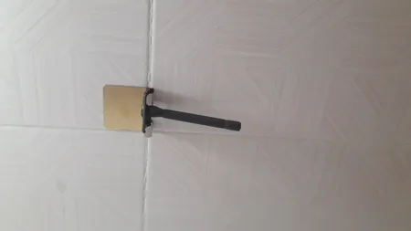 نگهدارنده خودتراش لوبیک مدل استیل